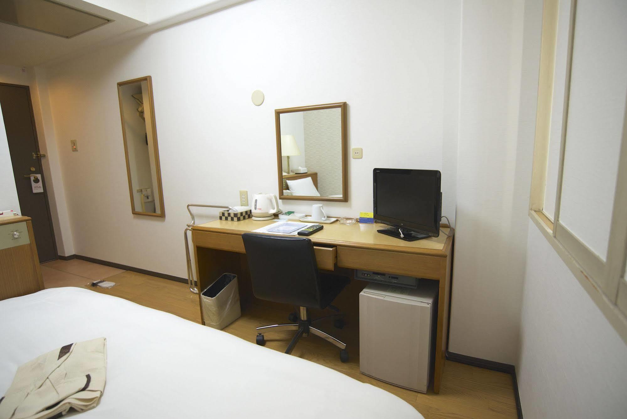 Smile Hotel אטסוגי מראה חיצוני תמונה